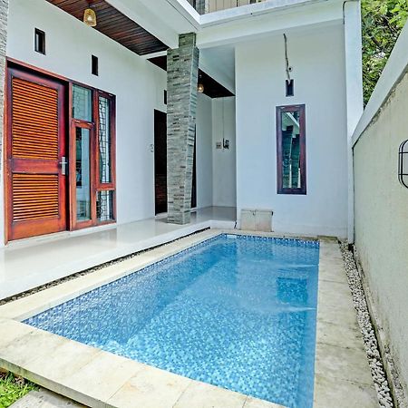 Hotel Oyo 91123 Madhava 108 Ungasan Exterior foto